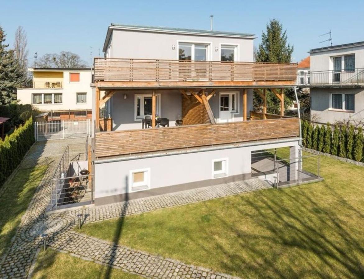 Villa Arkodes กดัญสก์ ภายนอก รูปภาพ