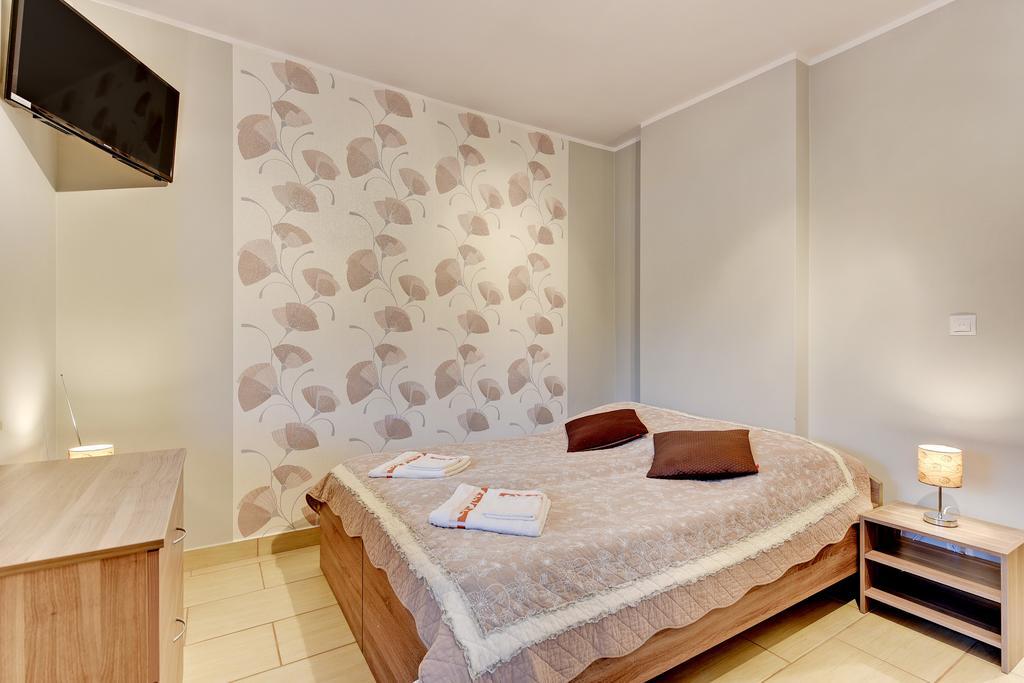 Villa Arkodes กดัญสก์ ภายนอก รูปภาพ